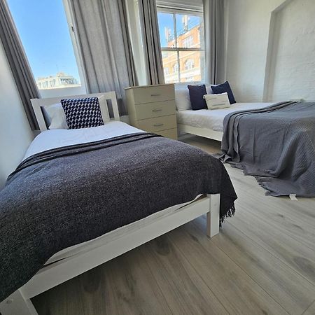 Trendy Apartment In Old Street Лондон Экстерьер фото