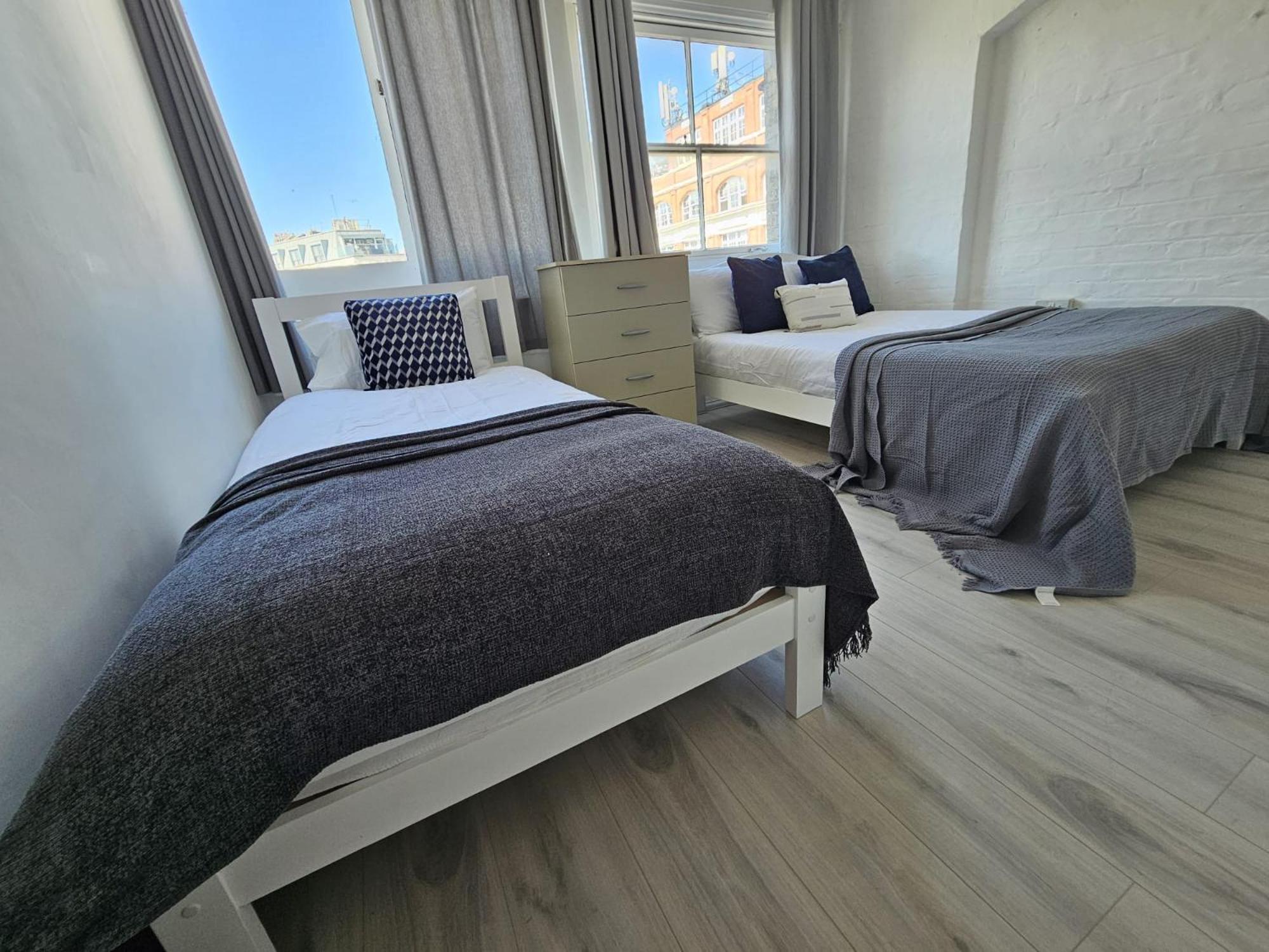 Trendy Apartment In Old Street Лондон Экстерьер фото
