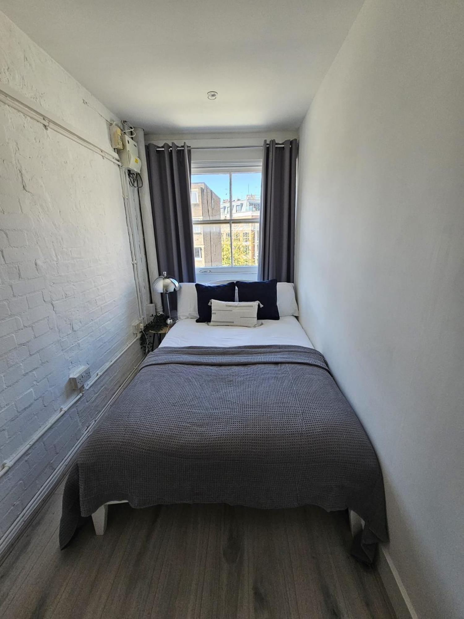 Trendy Apartment In Old Street Лондон Экстерьер фото